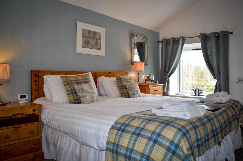 Ardlogie Guest House Aviemore Exterior photo